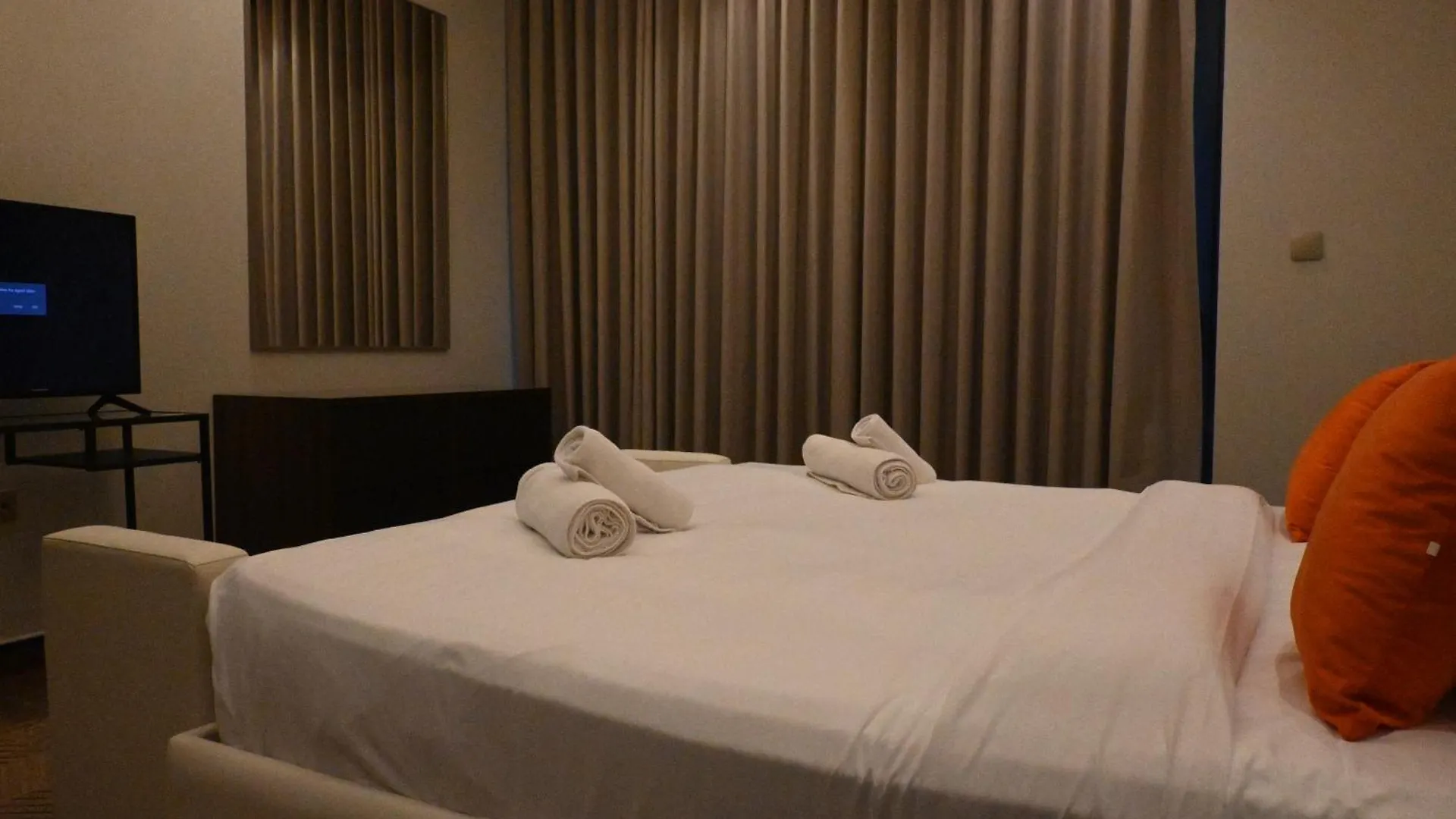 Modern 2Bhk In Business Bay L Close To Paramount And Sls Hotels Dubai 0*,
