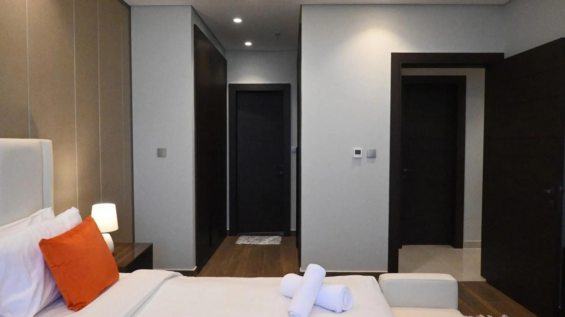 Modern 2Bhk In Business Bay L Close To Paramount And Sls Hotels Dubai 0*,  United Arab Emirates