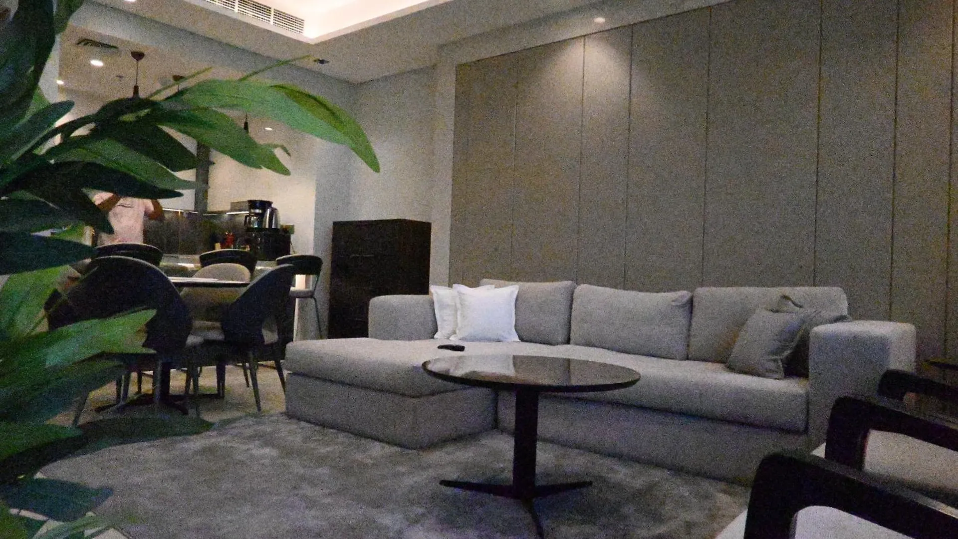 Modern 2Bhk In Business Bay L Close To Paramount And Sls Hotels Dubai United Arab Emirates