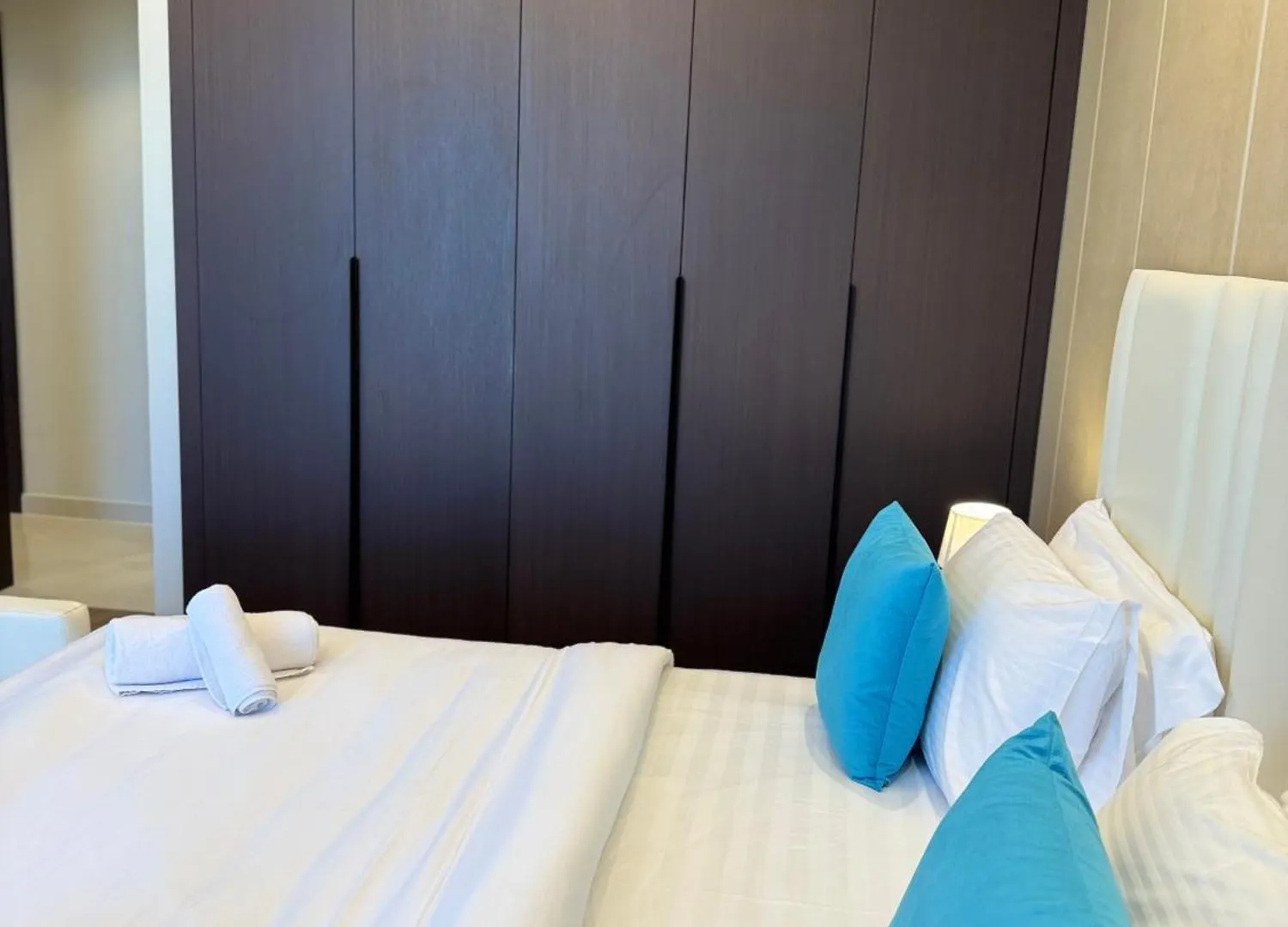 Modern 2Bhk In Business Bay L Close To Paramount And Sls Hotels Dubai United Arab Emirates